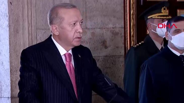 Devlet erkanı Anıtkabir’de! Cumhurbaşkanı Erdoğan: Asla izin vermeyeceğiz