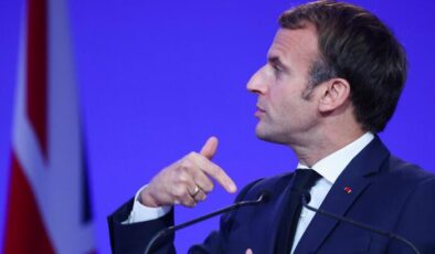 Fransa Cumhurbaşkanı Macron, ”Osmanlı” çıkışı sonrası geri adım attı
