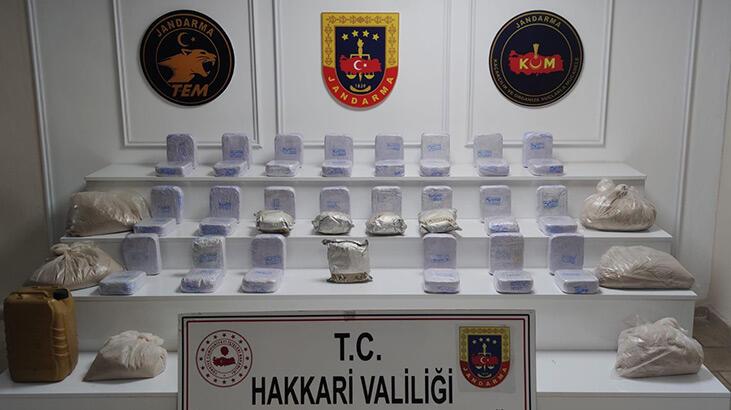 Hakkari’de 77 kilogram eroin ele geçirildi