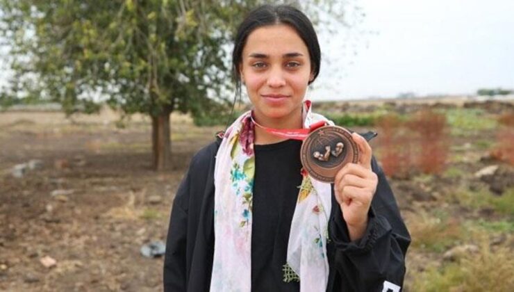 Keşfedilme hikayesi film olur! Diyarbakırlı Beritan, Dünya Bilek Güreşi Şampiyonası’ndan madalyayla döndü