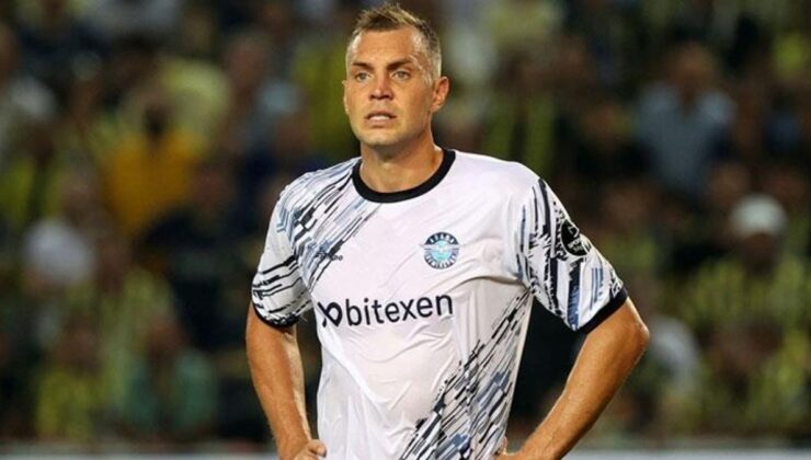 Adana Demirspor’dan herkesi şaşırtan karar! Yıldız golcü ile yollar ayrıldı