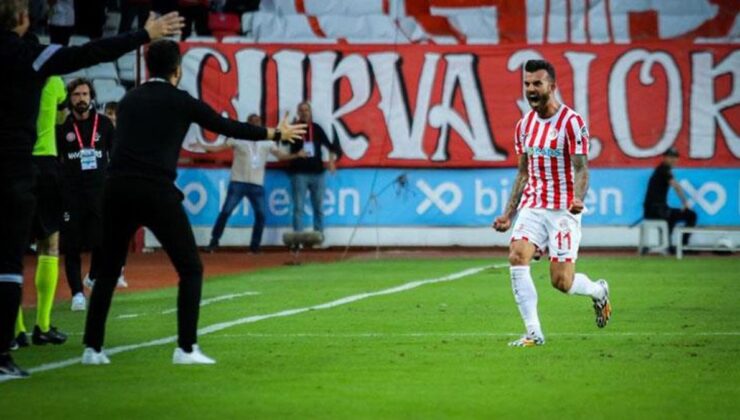 Antalyaspor’dan müthiş geri dönüş! Fatih Karagümrük 2 farklı üstünlüğü koruyamadı