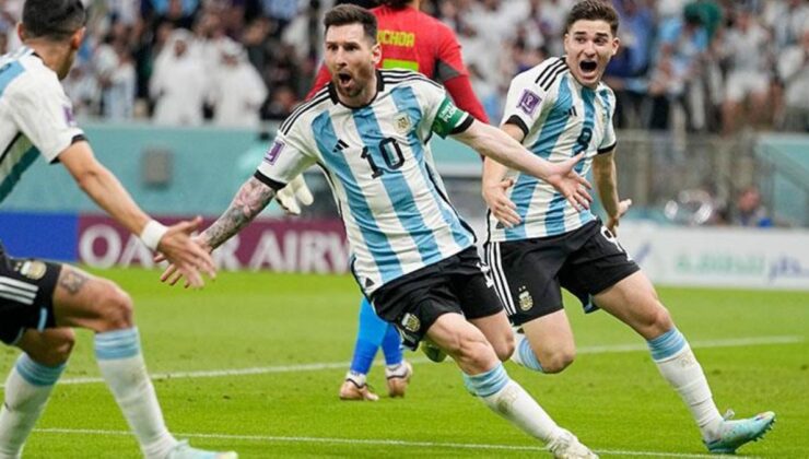Bu sefer en zorunu başardı! Arjantin’i ipten alan Messi, Dünya Kupası’nda tarihe geçti