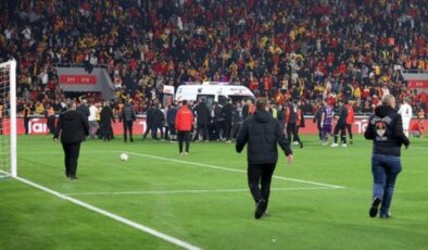 Göztepe – Altay maçı devam edecek mi? Göztepe – Altay maçı tekrar oynanacak mı? Göztepe – Altay maçı ne zaman oynanacak?