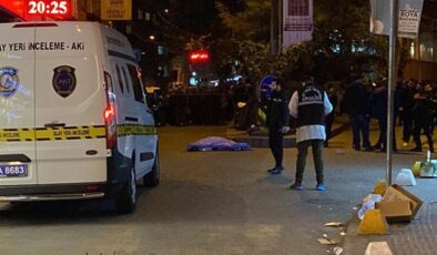 Taksim’de salep alan şahsa hasımları silahla saldırdı: 1 ölü, 1 yaralı