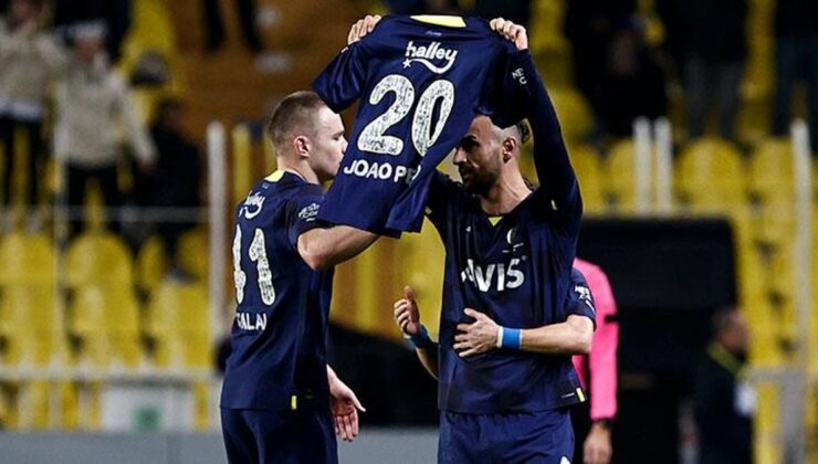 Fenerbahçe kaldığı yerden devam ediyor! Villarreal de Jesus’un öğrencilerinden nasibini aldı