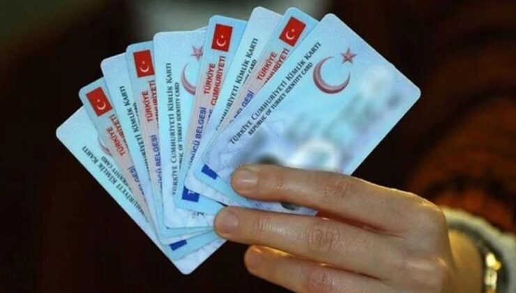 Yeni kimlik kartı olmayanlara kötü haber! Bankada işlem yapamayacaklar