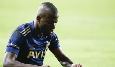 Enner Valencia sakat mı, neden maç kadrosunda yok? Valencia neden oynamıyor, yedek mi? Valencia sakatlandı mı?