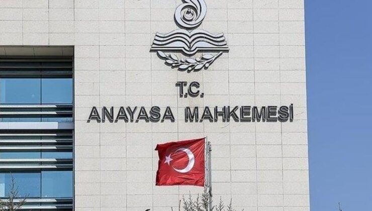 Son Dakika! Anayasa Mahkemesi, HDP’nin hazine yardımı hesabına geçici bloke koydu