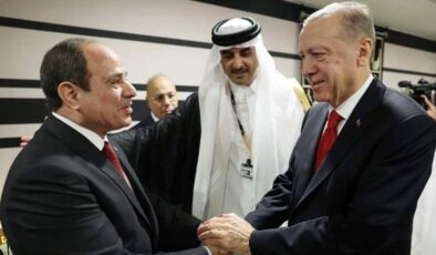 Çavuşoğlu, Mısır’da duyurdu: Cumhurbaşkanı Erdoğan ve Sisi seçim sonrası bir araya gelecektir