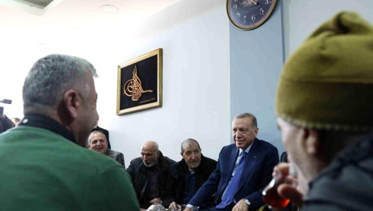 Cumhurbaşkanı Erdoğan Fatih’te esnafı ziyaret etti