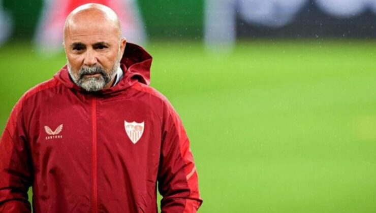 Fenerbahçe’yi Avrupa’dan eleyen Sevilla’da Sampaoli dönemi resmen sona erdi