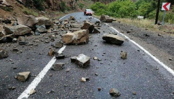 Son Dakika: Adana’da heyelan nedeniyle üzerine kaya devrilen otomobildeki 4 öğretmen hayatını kaybetti