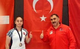 Erzincanlı Badmintoncu Aleyna Korkut, Austrian U17 Open 2023 Turnuvasında Üçüncü Oldu