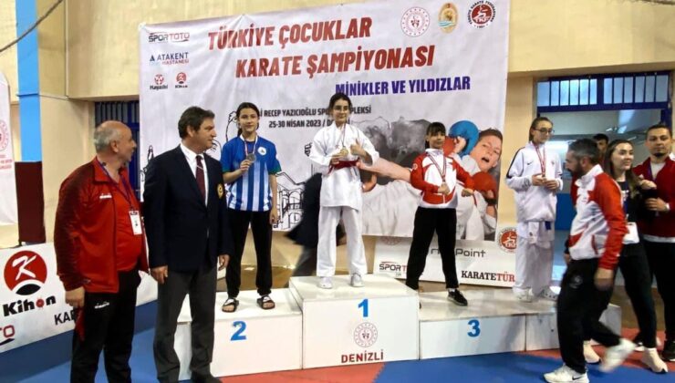 Kartepe Belediyesporlu Aslı Bera Kurt Türkiye Çocuklar Karate Şampiyonasında ikinci oldu