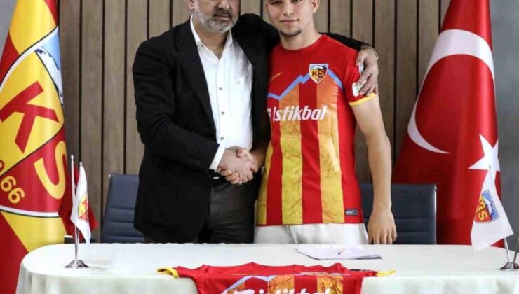 Kayserispor, Muhammed Eren Arıkan ile mukavele yeniledi