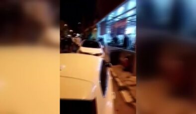 Kılıçdaroğlu’nun afişlerinin olduğu kahvehaneye atak
