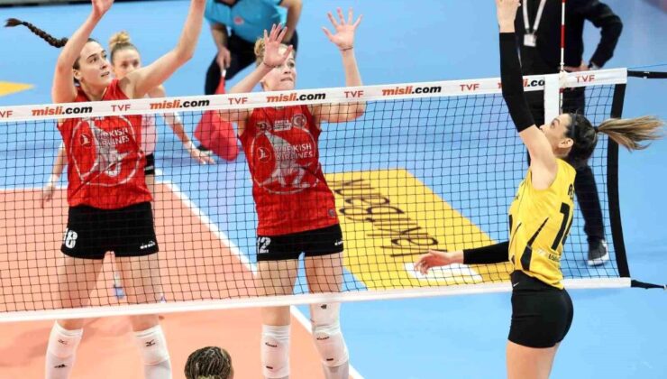 VakıfBank’a karşı kazanan VakıfBank Türk Hava Yolları, Sultanlar Ligi’ni 3. tamamladı