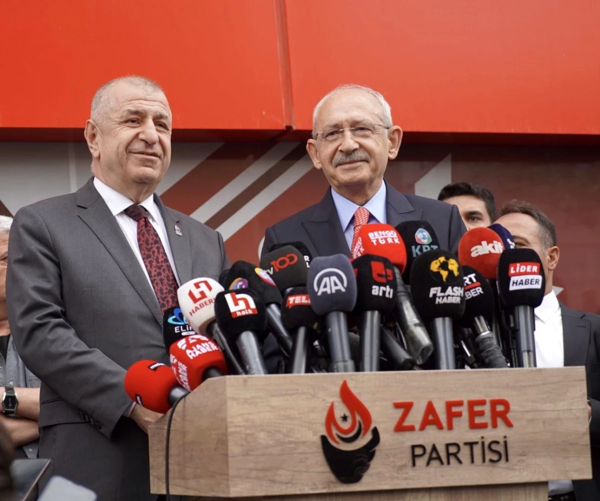 Zafer Partisi Genel Lideri Özdağ: “Cumhurbaşkanlığı ikinci tıp seçimlerinde Kılıçdaroğlu’nu destekleyeceğiz”