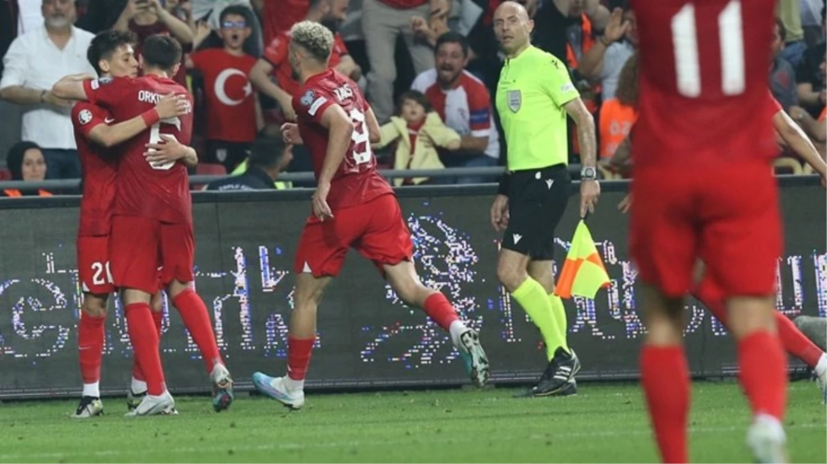 Arda Güler, Ulusal Kadro’nun Galler’i mağlup ettiği maçta enfes bir gol attı