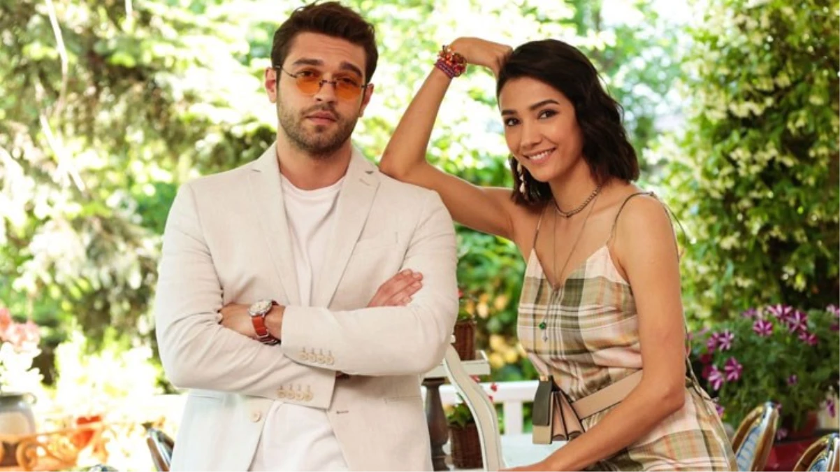 Aybüke Pusat ve Furkan Andıç’ın Arkadaşlığı Aşka Dönüştü