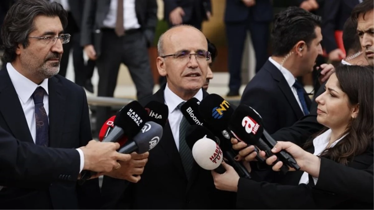 Bakan Mehmet Şimşek liderliğindeki yeni iktisat idaresi 3 acil amaç belirledi