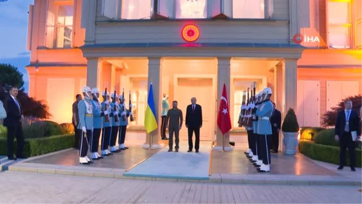 Cumhurbaşkanı Erdoğan, Ukrayna Devlet Lideri Zelenski ile bir ortaya geldi