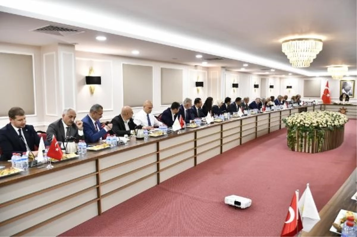 DÜZGÜN Parti Genel Yönetim Şurası’nda Başkanlık Konseyi Belirlendi