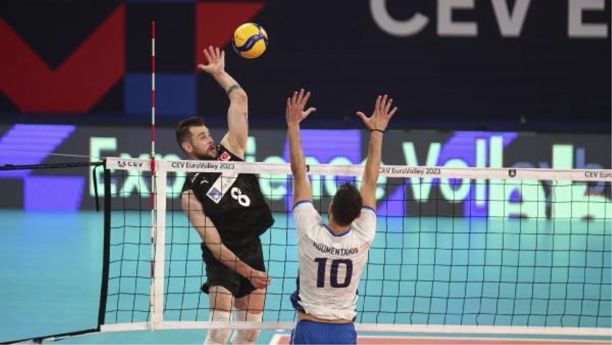 A Ulusal Erkek Voleybol Kadrosu Yunanistan’ı Mağlup Etti