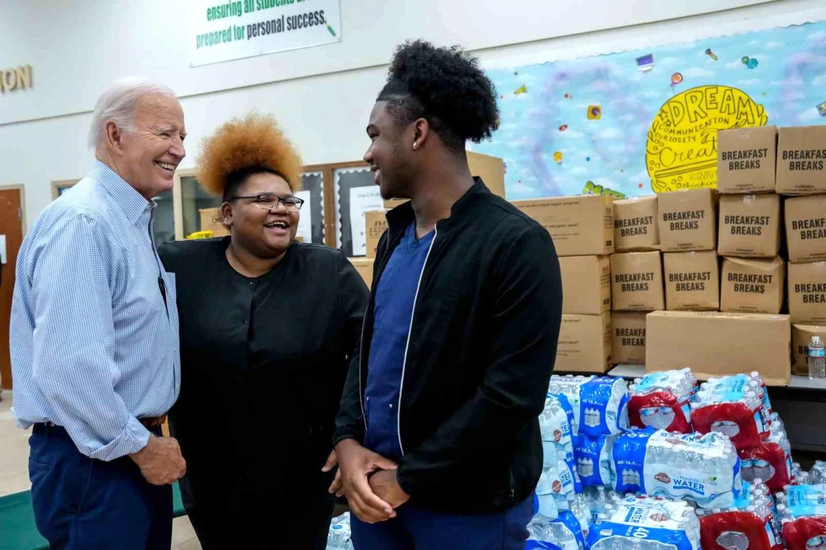 ABD Lideri Joe Biden, Florida’yı ziyaret ederek iklim krizine dikkat çekti