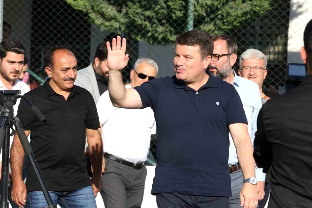 Aksaray Belediye Lideri Cihan Dinçer, Hemşehrileriyle İstişare İçerisinde Kentin Geleceğine İstikamet Veriyor