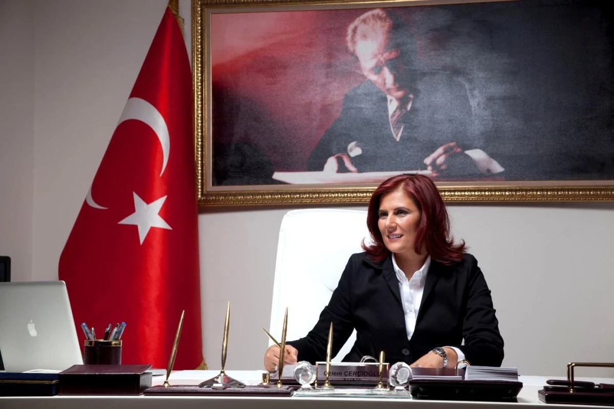 Aydın Büyükşehir Belediye Lideri Hasret Çerçioğlu, Adnan Menderes’i anma paylaşımı yaptı