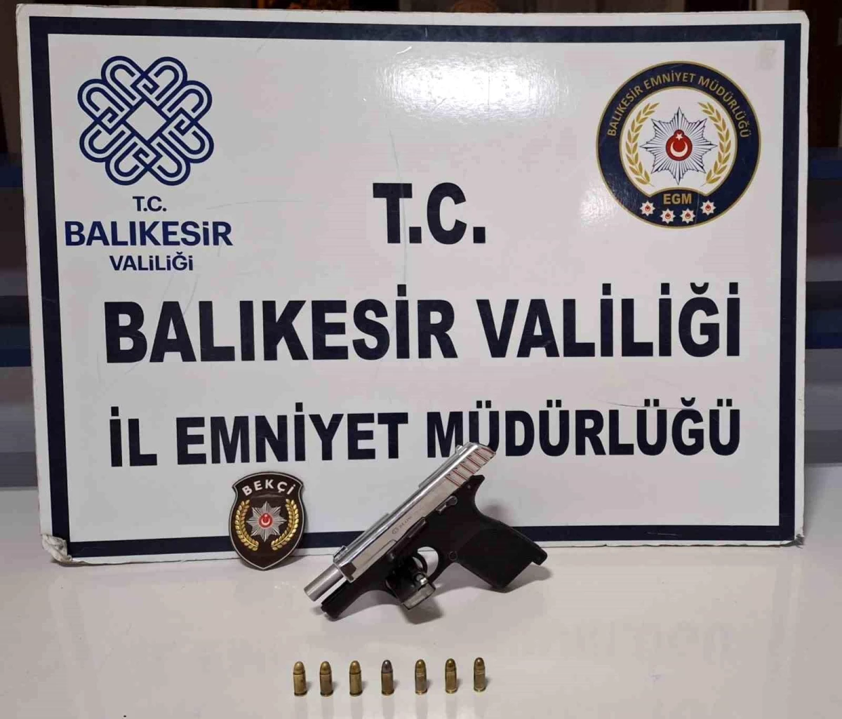 Balıkesir’de Asayiş Uygulaması: 22 Şahıs Gözaltına Alındı, 11 Şahıs Tutuklandı