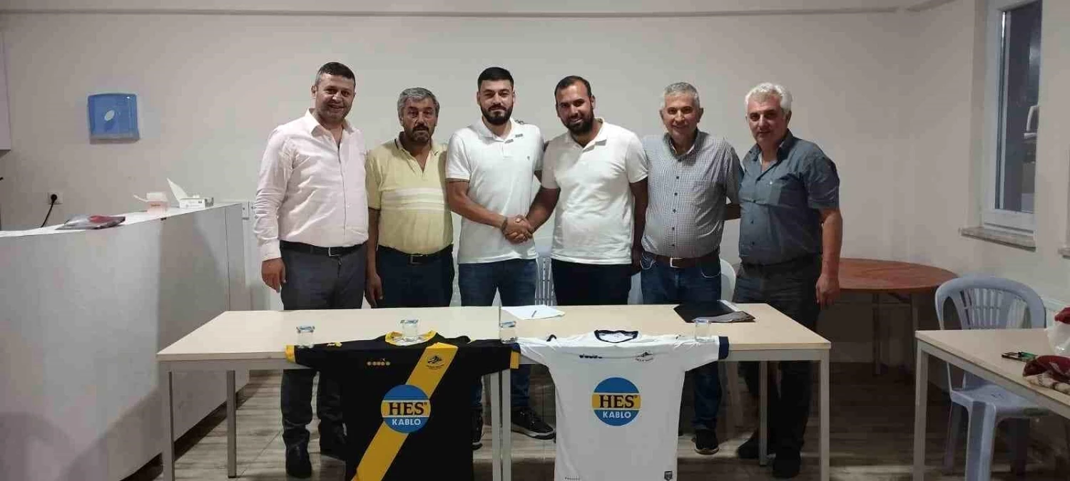 Hacılar Erciyesspor, forvet Eren Torbalı’yı transfer etti