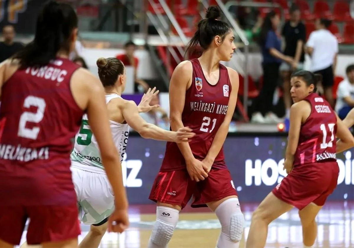 Melikgazi Kayseri Basketbol, Erciyes Cup Turnuvası’nda galip geldi