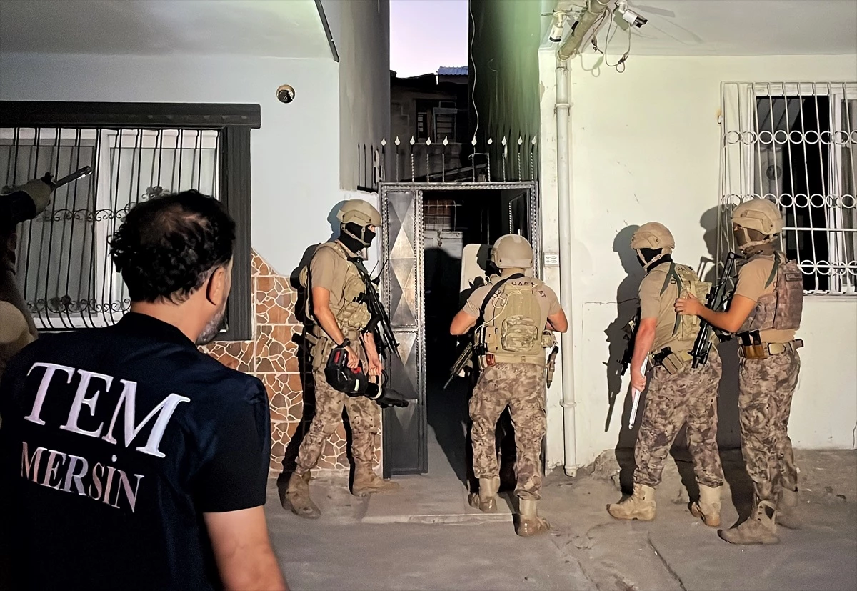 Mersin’de PKK/KCK, FETÖ ve DEAŞ’ın finans kaynaklarına yönelik operasyon: 4 gözaltı