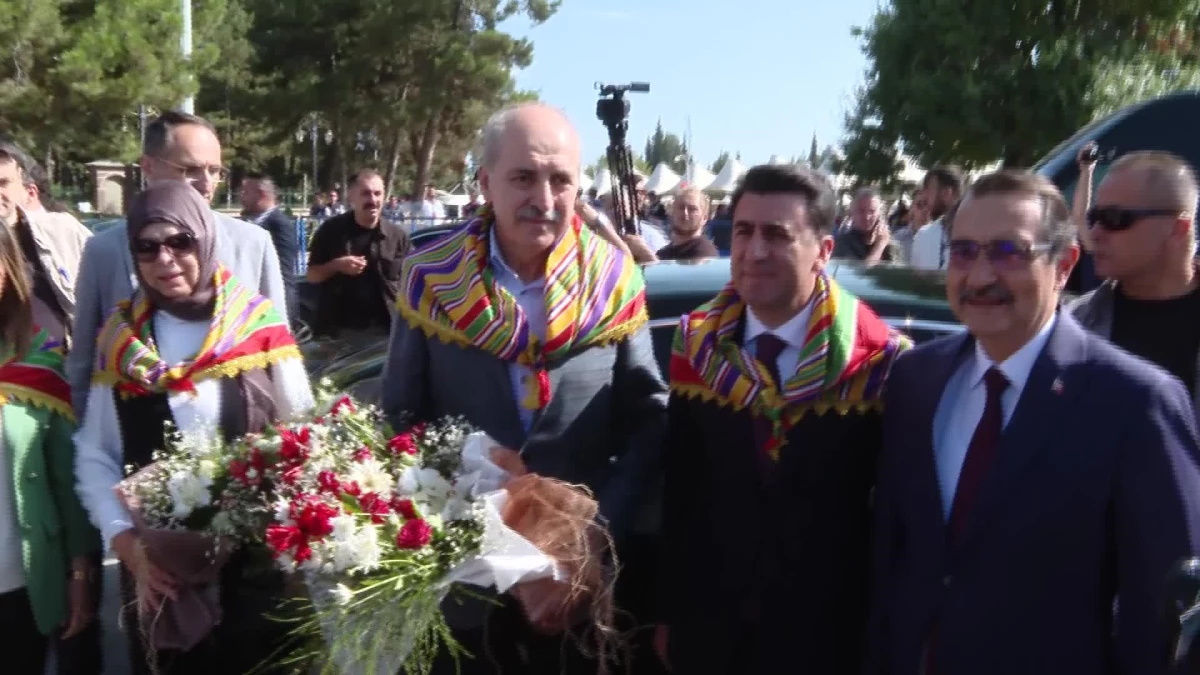 TBMM Lideri Numan Kurtulmuş Ertuğrul Gazi Türbesi’ni Ziyaret Etti