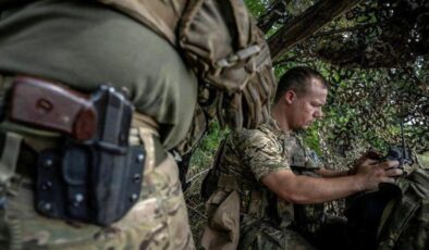 Ukrayna Ordusu Birinci Savunma Sınırını Aştı, Savunma Bakanı Misyondan Alındı
