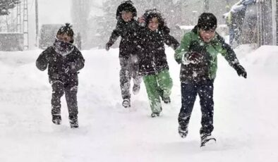 İSTANBUL’DA OKULLARDA İLK TATİL HABERİ GELDİ