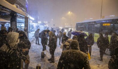 İSTANBUL’DA KAR YAĞIŞININ ETKİLİ OLACAĞI SAATLER
