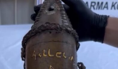 İSTANBUL’DA TARİHİ OPERASYON: 1.200 YILLIK ALTIN YAZMALI TEVRAT ELE GEÇİRİLDİ!