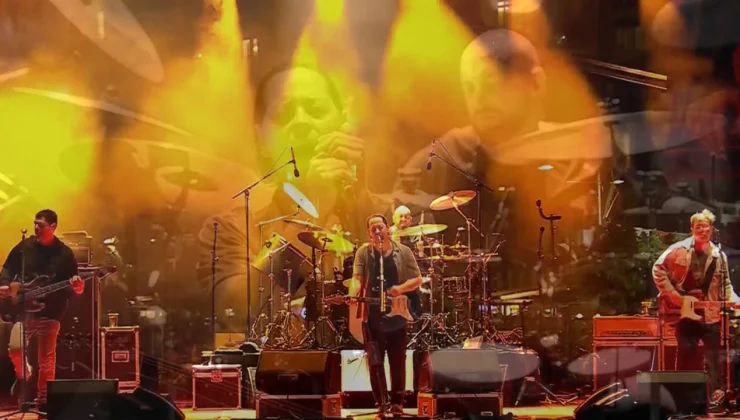 DUMAN KONSERİNE İHRAÇ EDİLEN TEĞMENLER DAMGA VURDU