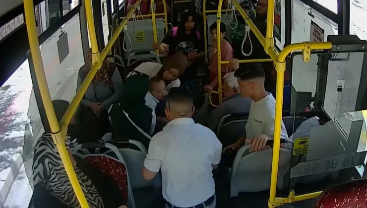 OTOBÜS ŞOFÖRÜ HEIMLICH MANEVRASIYLA BEBEĞİ KURTARDI