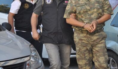 İSTANBUL VE İZMİR’DE FETÖ OPERASYONU: 176 ASKER HAKKINDA GÖZALTI KARARI