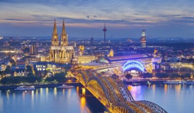 Almanya’da Sosyal Güvenlik Krizi: Emeklilik Yaşı 70’e Çıkabilir