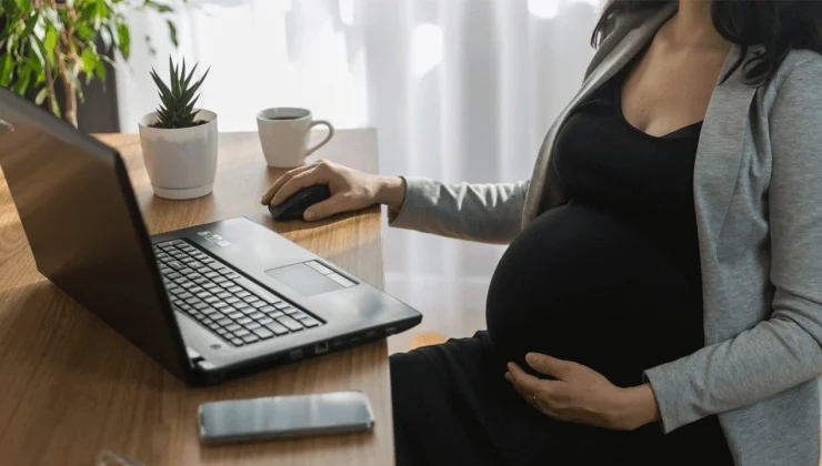 Doğum Yapan Ve Evlat Edinen Memurlara Yarı Zamanlı Çalışma Hakkı