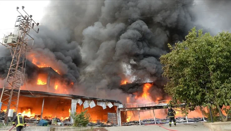 Irak’ta Faciaya Yol Açan AVM Yangını