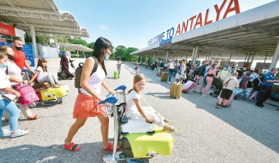 Yerli turistlerin seyahat harcamaları yüzde 69 arttı