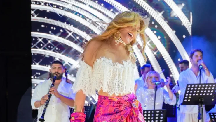 Ajda Pekkan’ın Yeni Hali Sosyal Medyada Olay Oldu