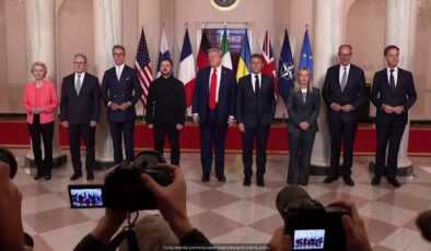 Trump, Zelensky ve Avrupa Liderlerini Oval Ofis’te Ağırladı
